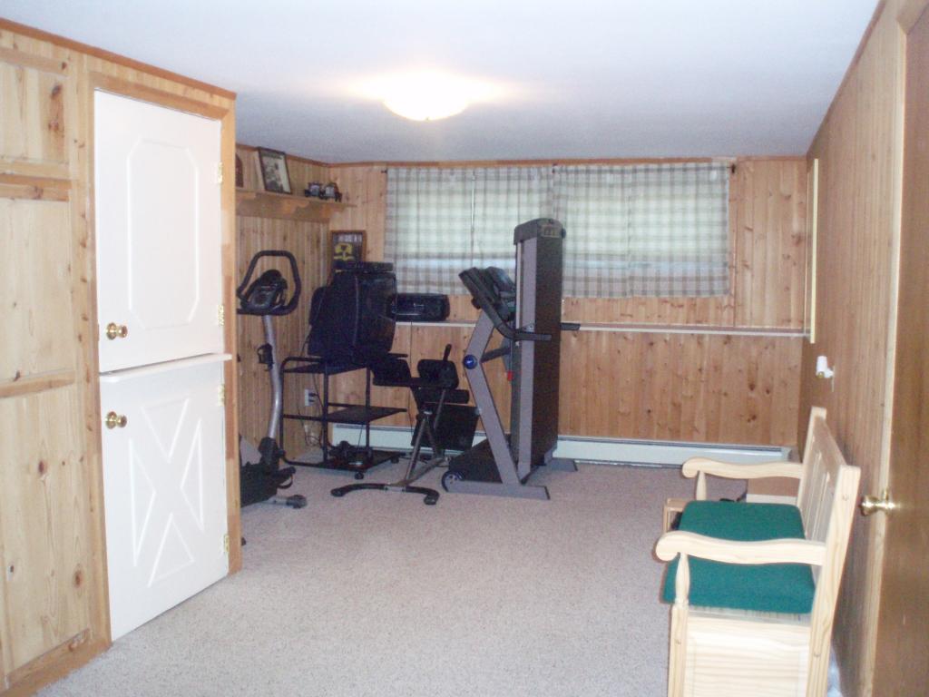 205 HEMLOCK AVE