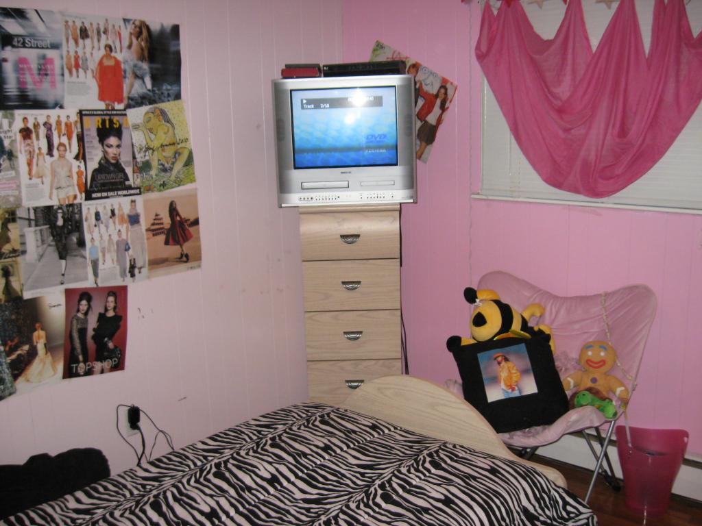 MLS #/Web ID: 2724746