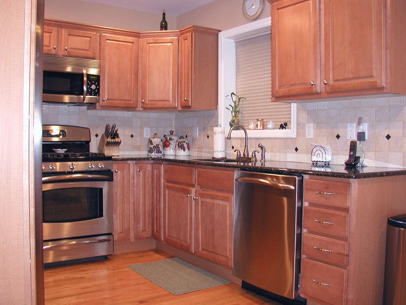 MLS #/Web ID: 2725646