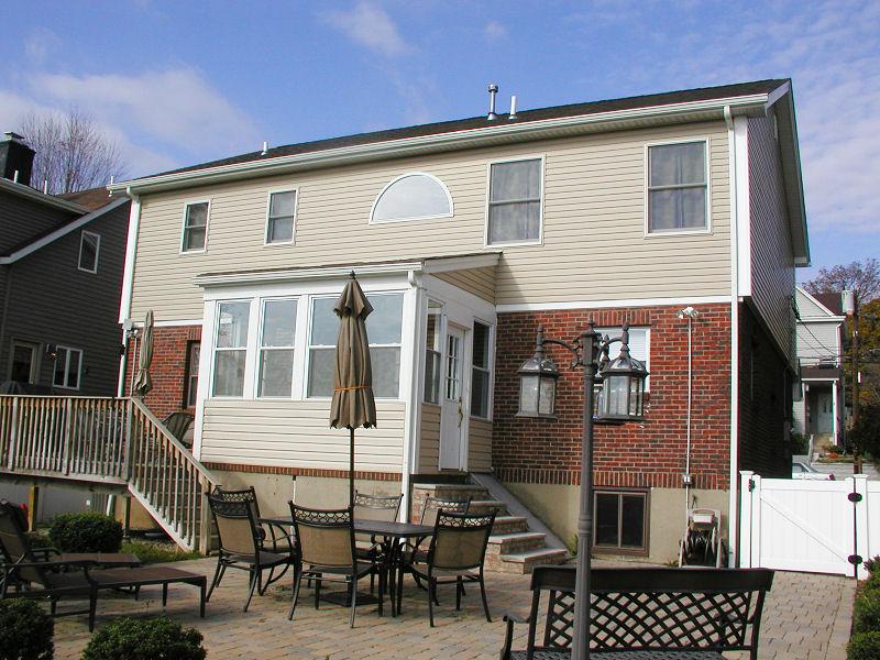 MLS #/Web ID: 2725646