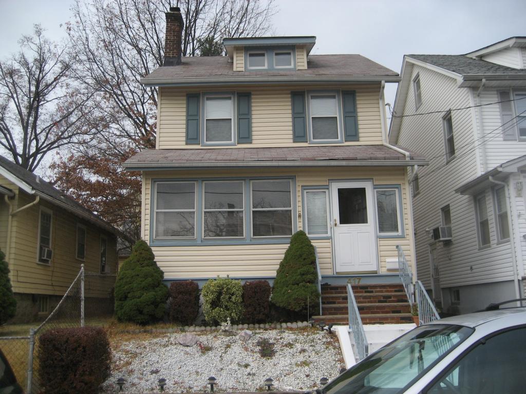 MLS #/Web ID: 2728046