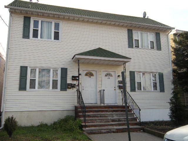 128 BURNET ST