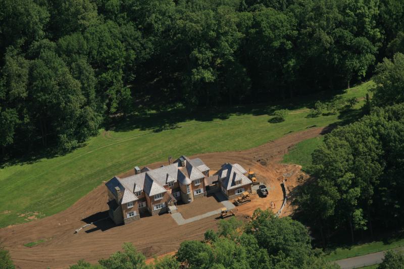MLS #/Web ID: 2628947