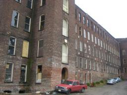 37 VAN HOUTEN ST