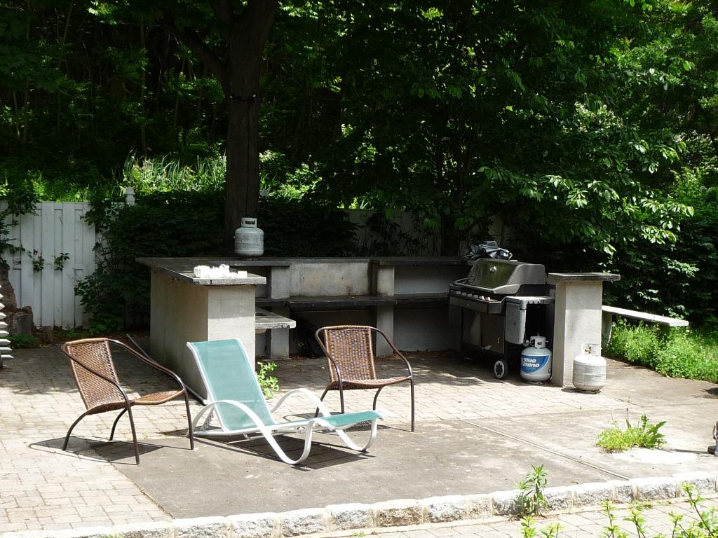 MLS #/Web ID: 2687647