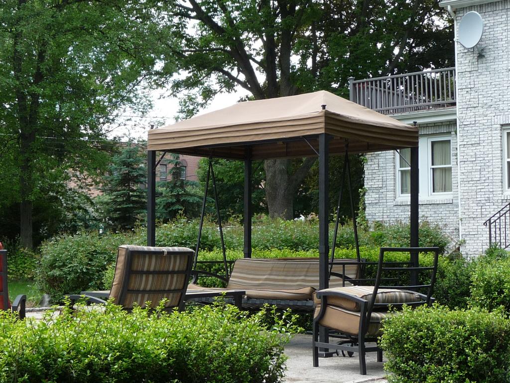 MLS #/Web ID: 2687647