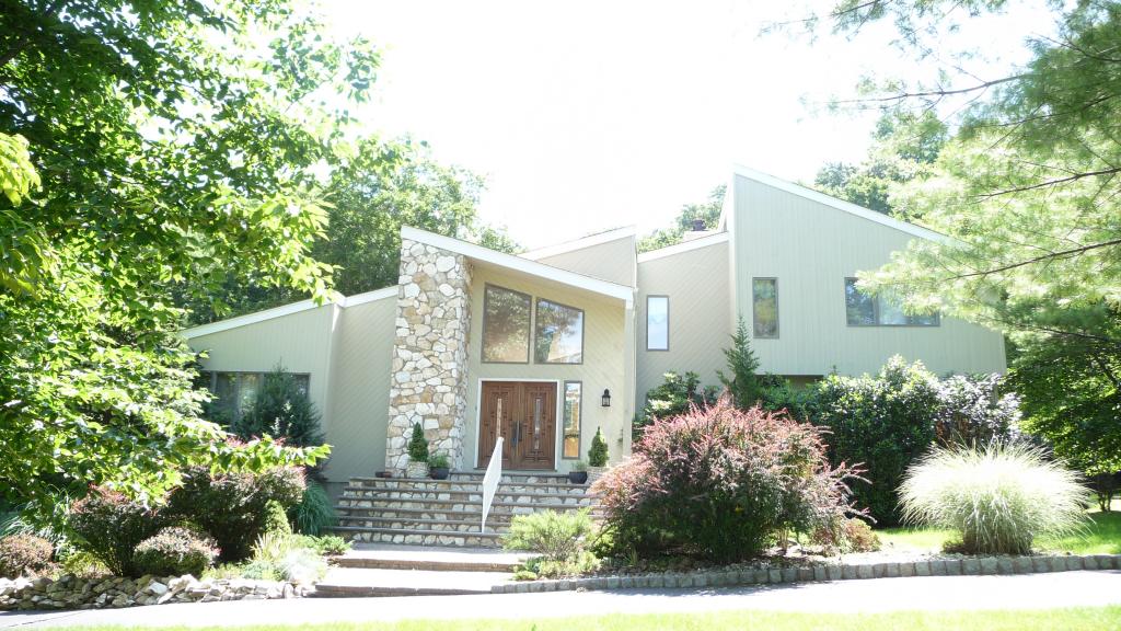 14 NOTTINGHAM WAY
