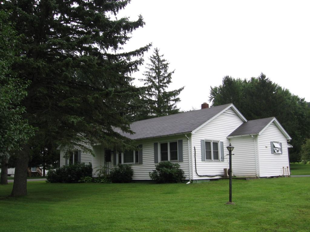 175 RIVER RD