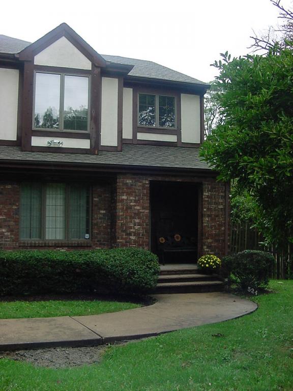 MLS #/Web ID: 2713247