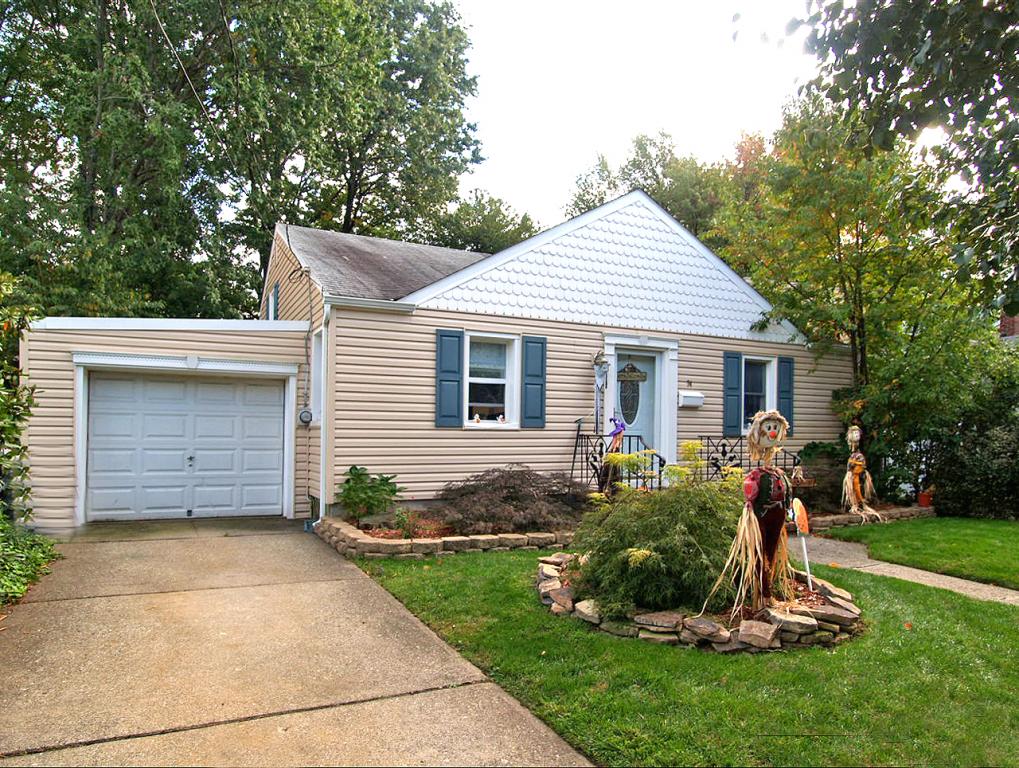 Single Family Home for Sale, ListingId:14179036, location: 74 NEW JERSEY AVE Bergenfield 07621