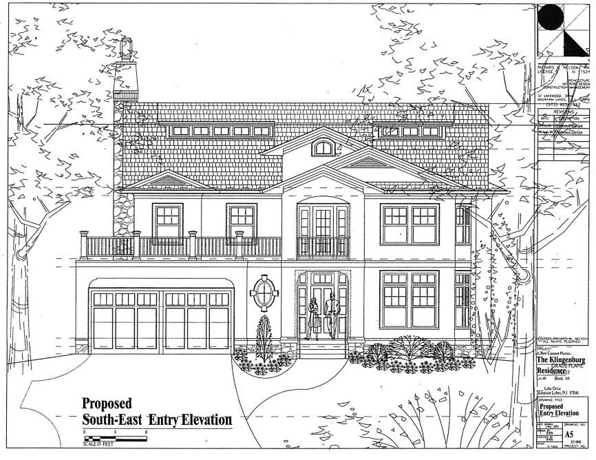 123 LAKE DR