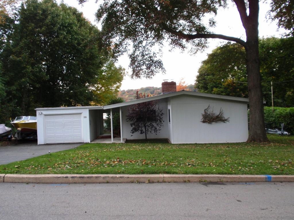 MLS #/Web ID: 2719847