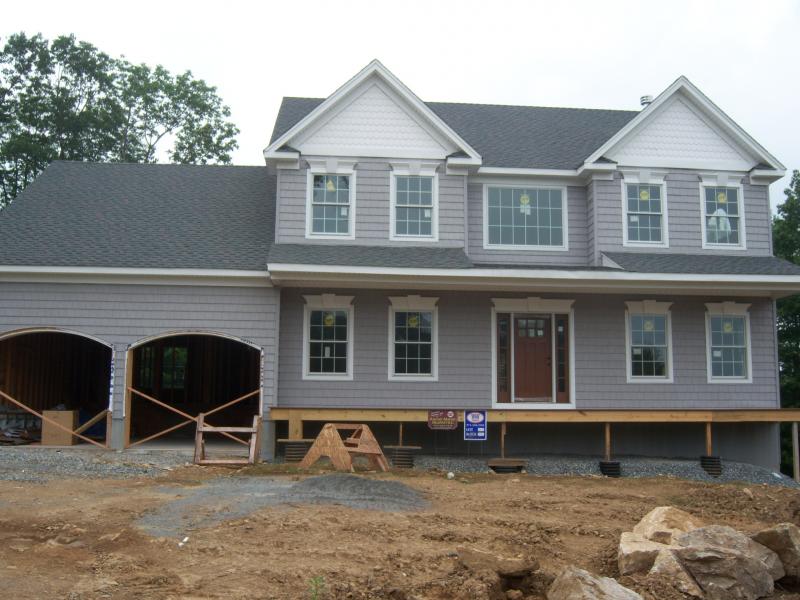 8 Hunter Drive