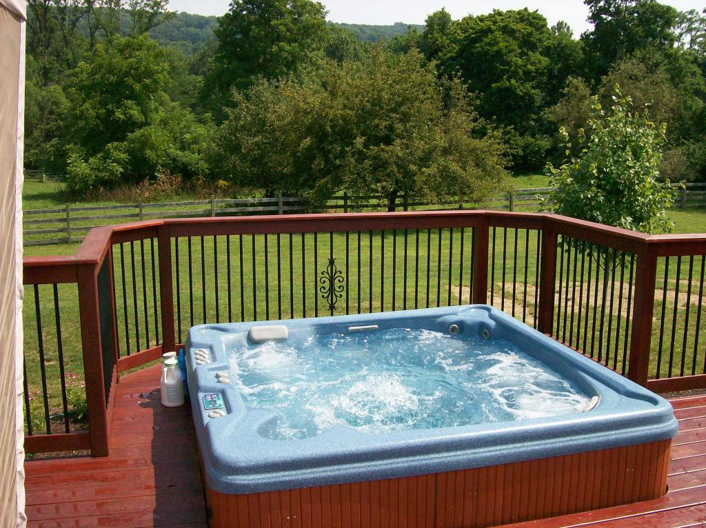 MLS #/Web ID: 2698648