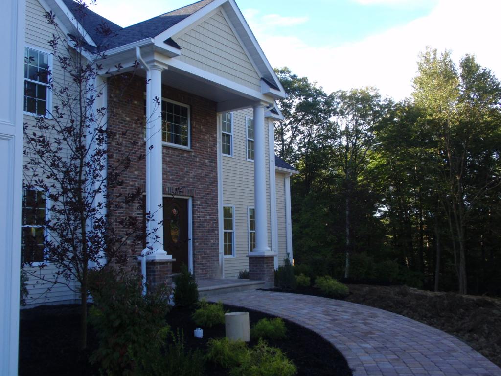MLS #/Web ID: 2699148