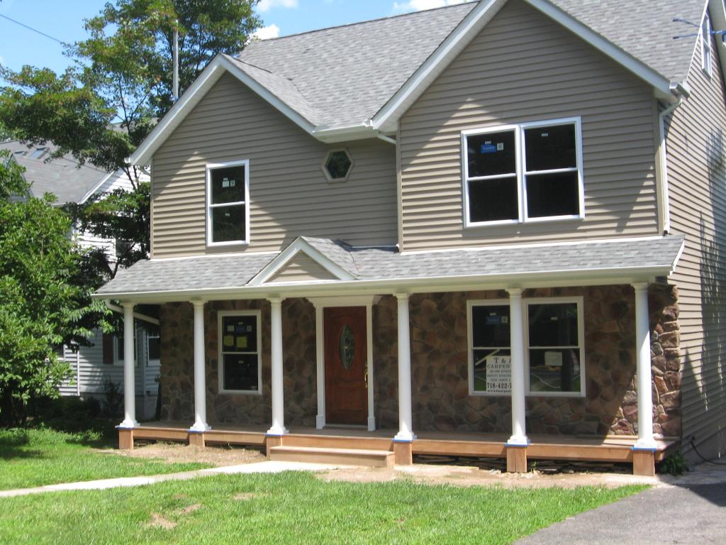 279 GROVE ST