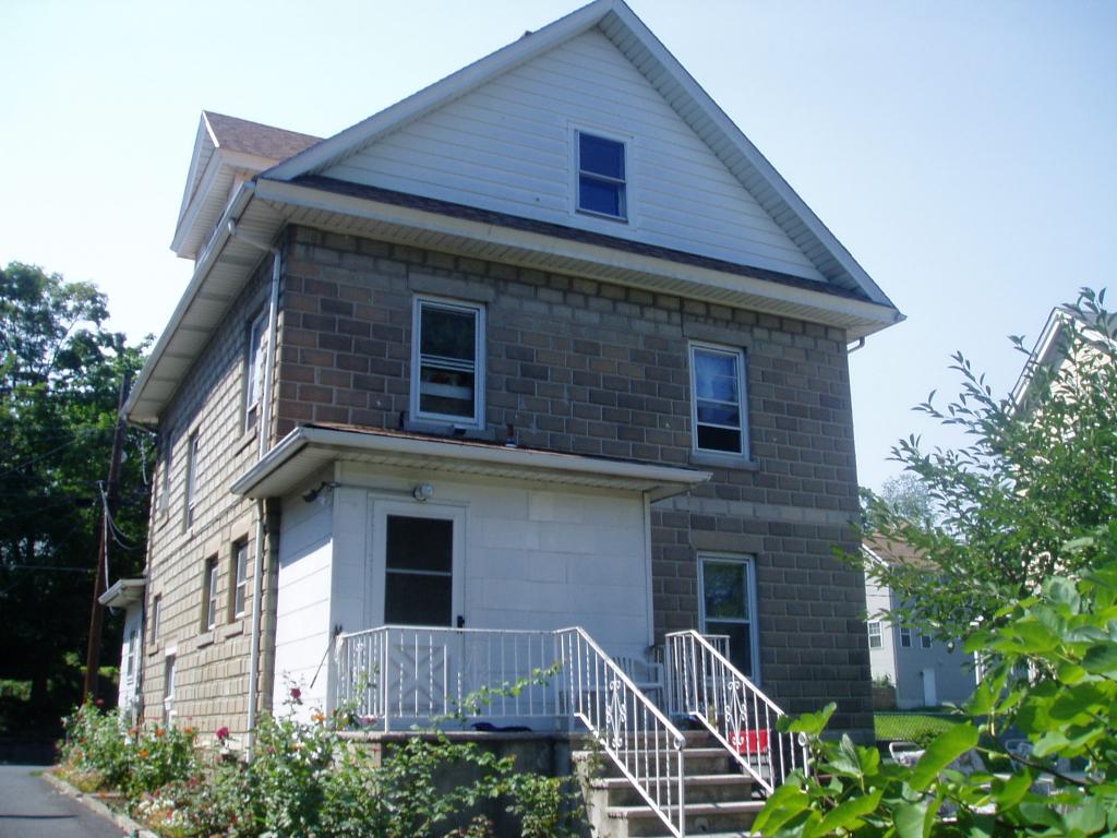 MLS #/Web ID: 2706048