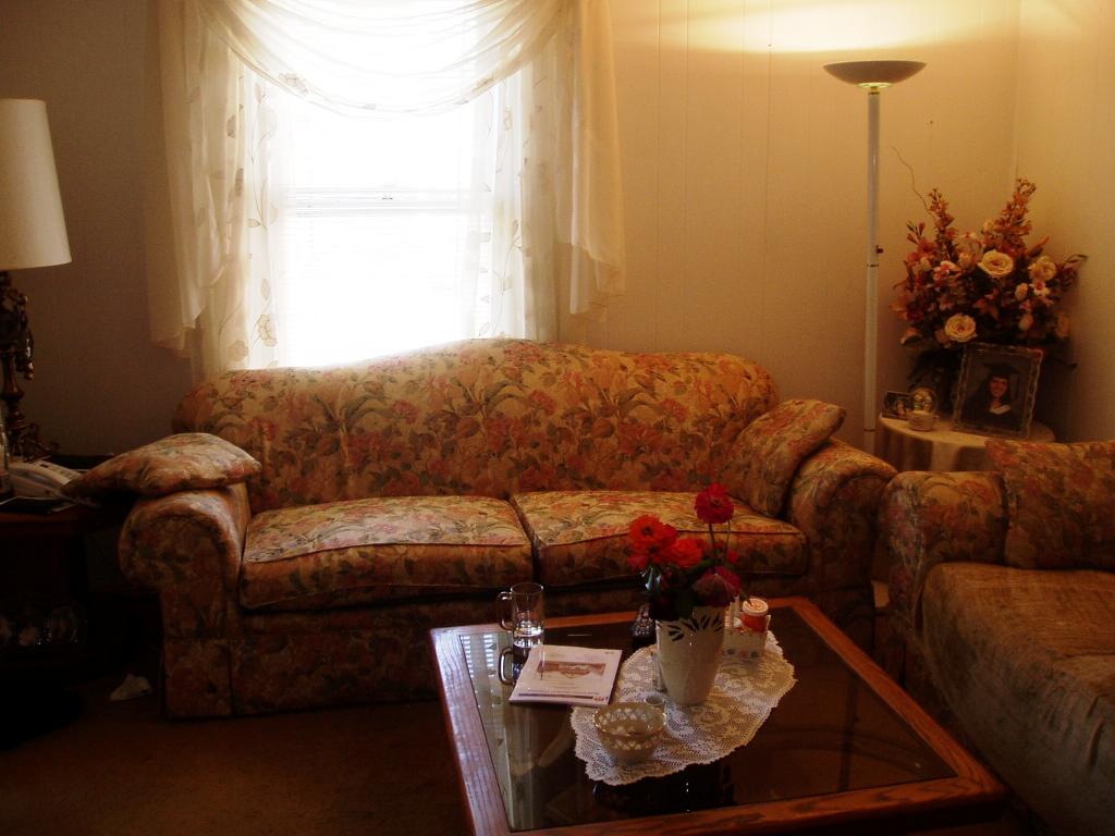 MLS #/Web ID: 2706048