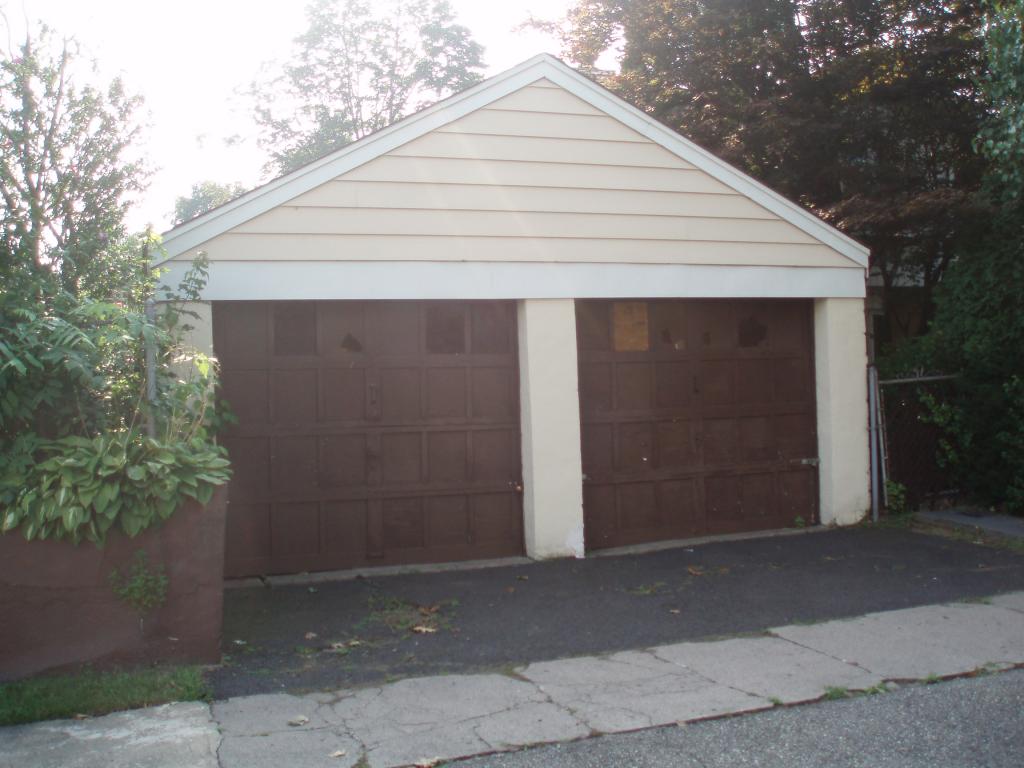 164 UNION AVE