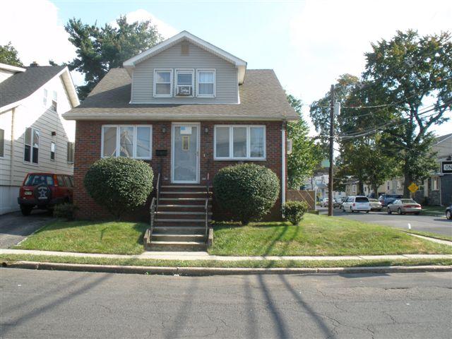 MLS #/Web ID: 2712448