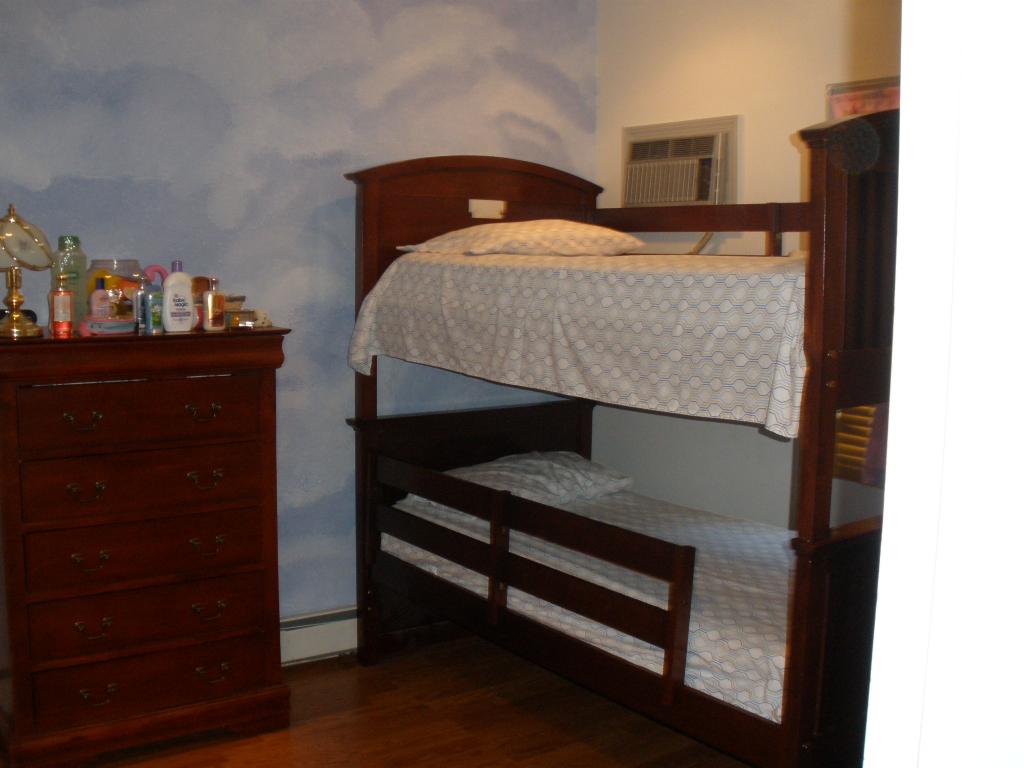 MLS #/Web ID: 2712448