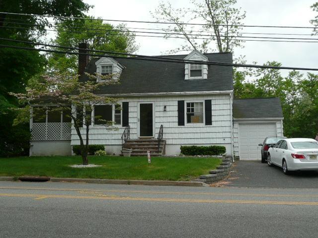 141 PARK AVE
