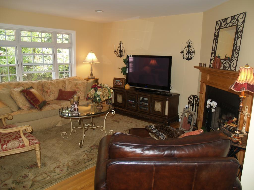 15 CASTLE DR