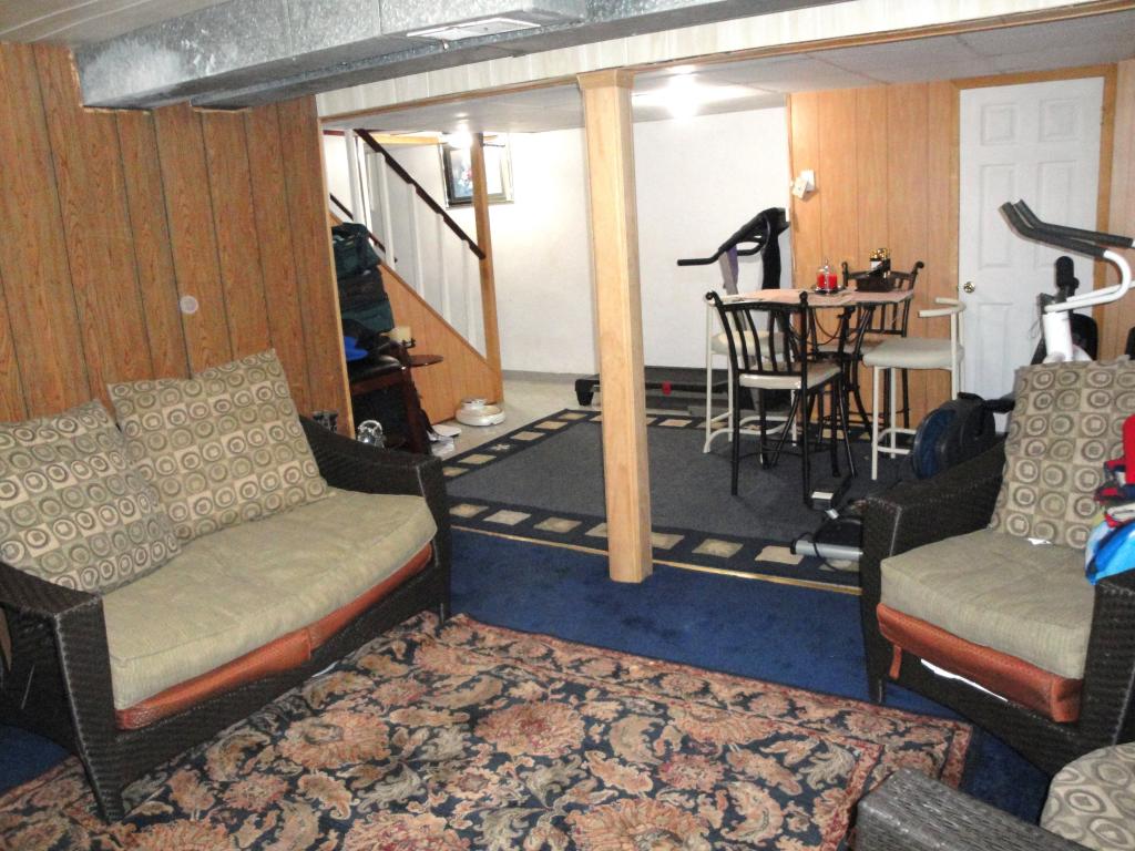 MLS #/Web ID: 2722048