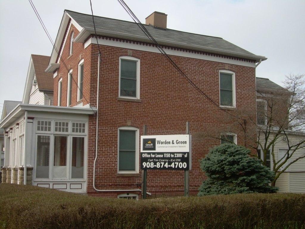 MLS #/Web ID: 2722148