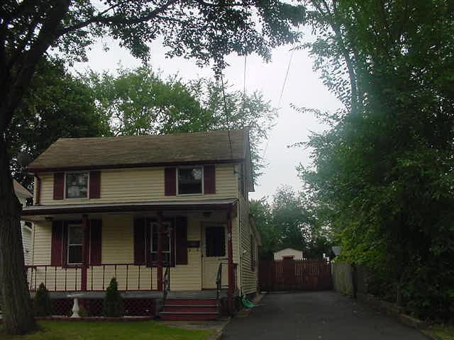 MLS #/Web ID: 2723848