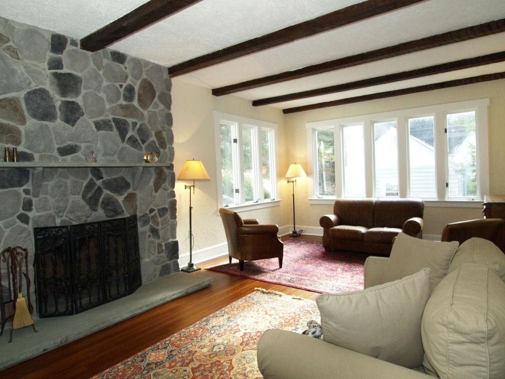 49 LAKE TRAIL EAST