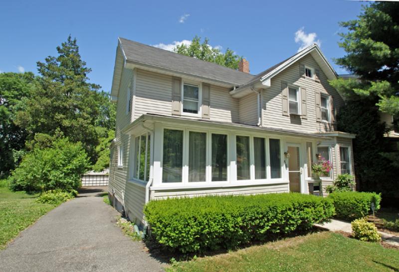 MLS #/Web ID: 2725648