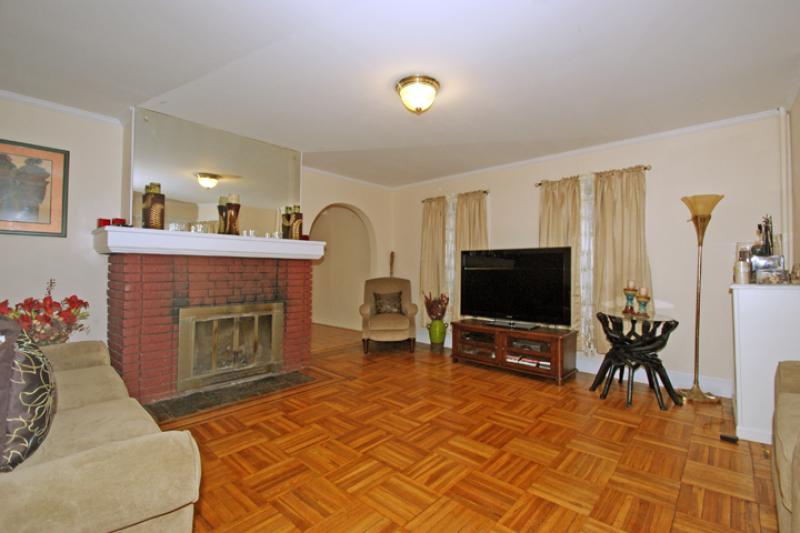 MLS #/Web ID: 2725648