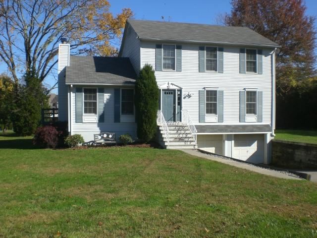 32 MONTVILLE AVE
