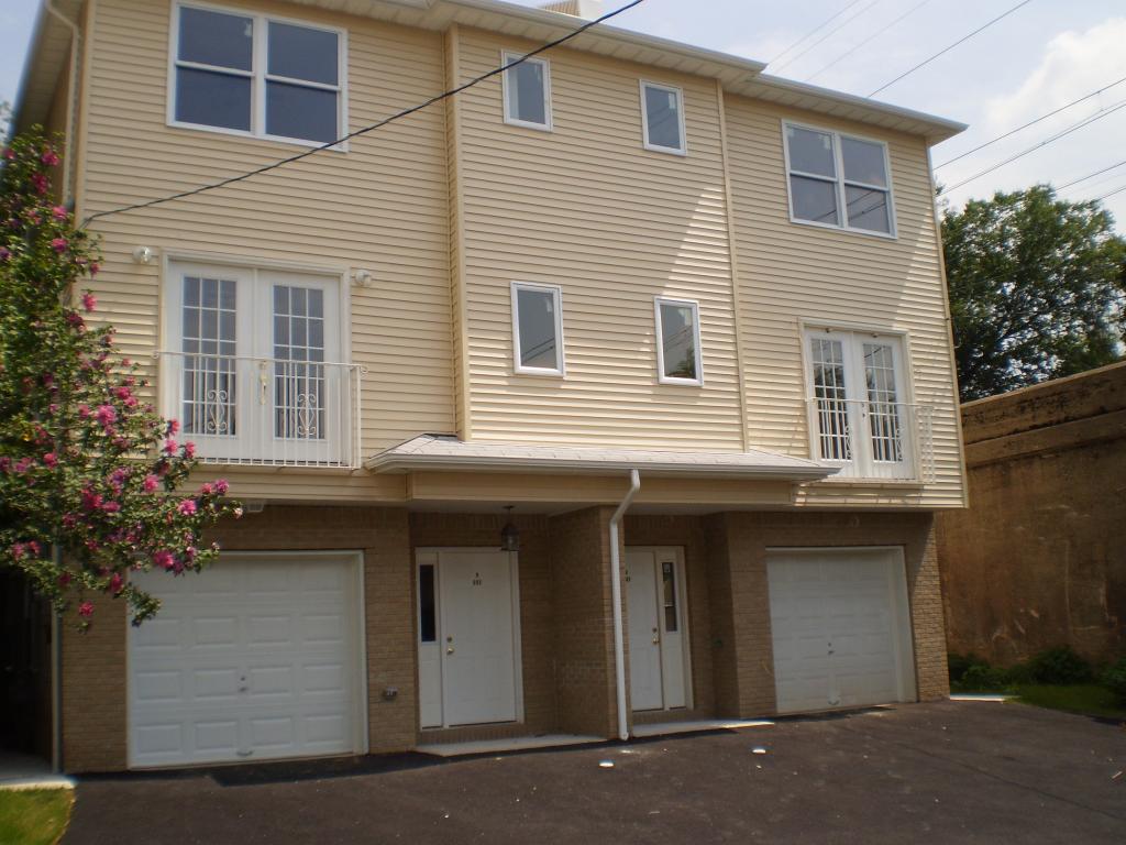 537 Chestnut
