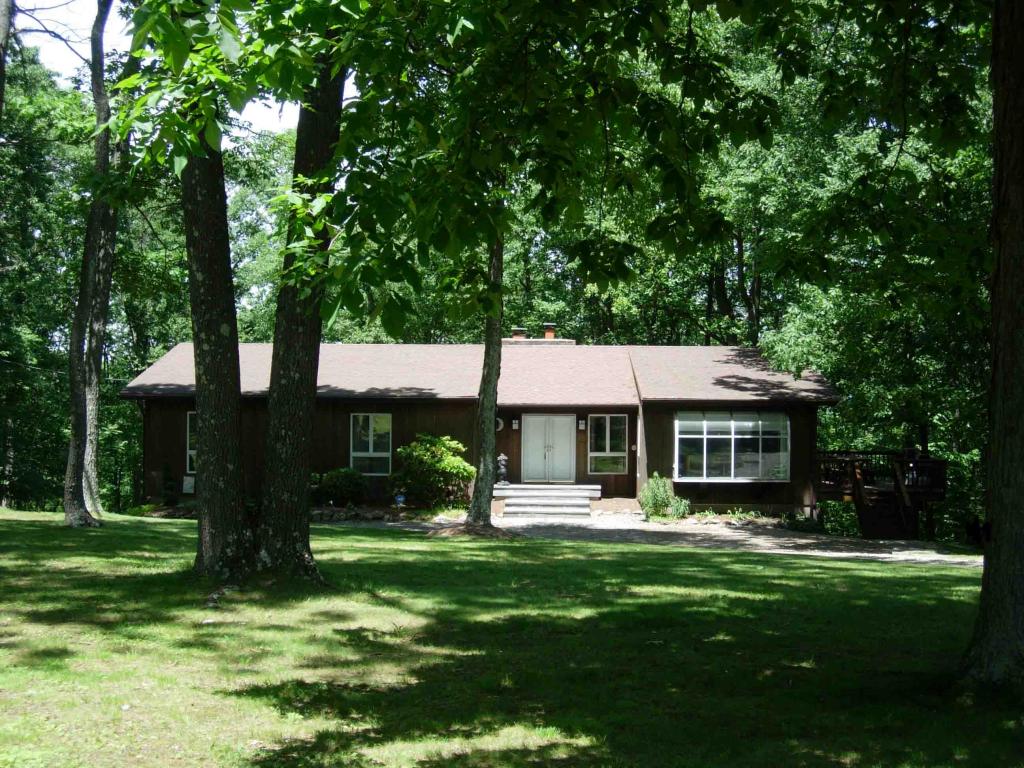 25 MT LEBANON RD