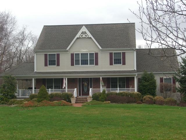 MLS #/Web ID: 2670449