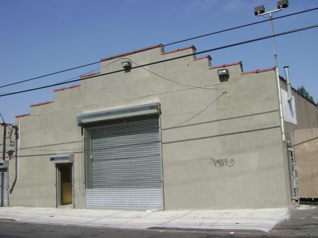 MLS #/Web ID: 2682449