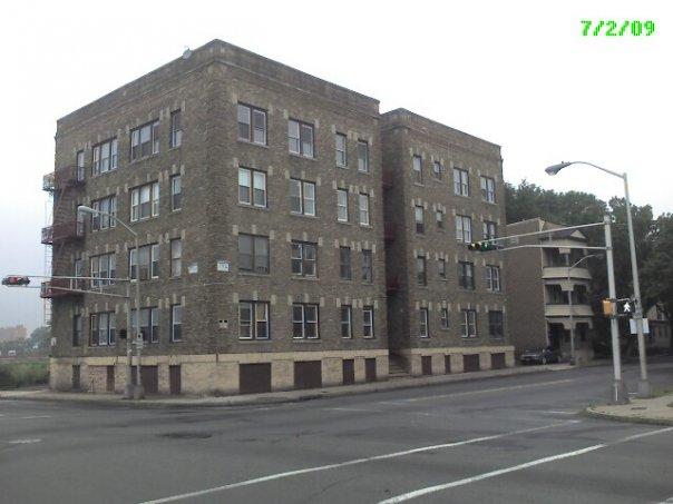 MLS #/Web ID: 2696049