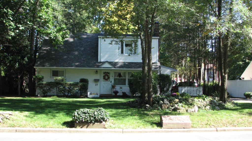 27 Garden RD