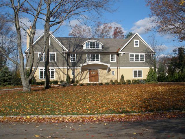 9 TULANE DR