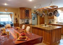 MLS #/Web ID: 2704749