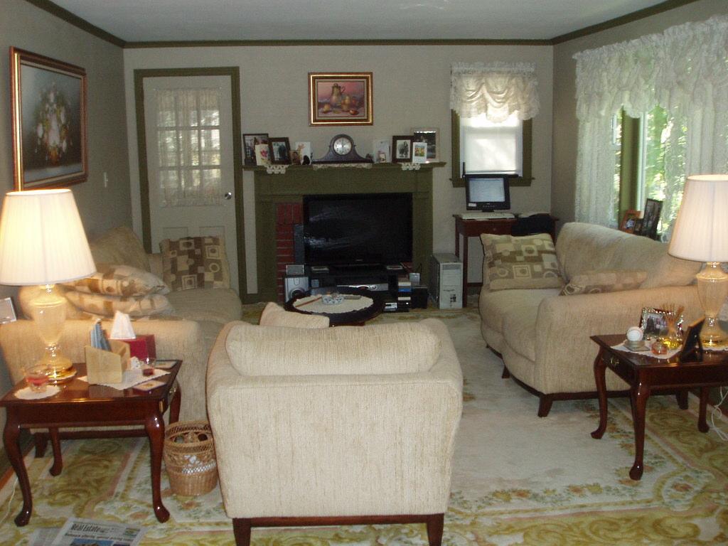 MLS #/Web ID: 2711949