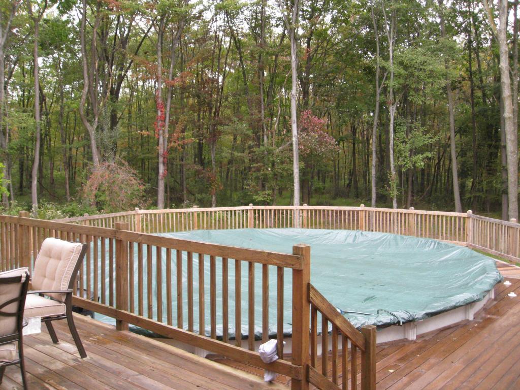 32 DEWEY LN