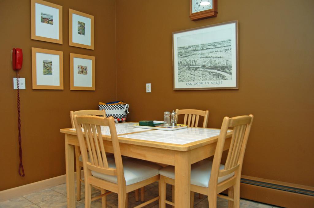 MLS #/Web ID: 2724549