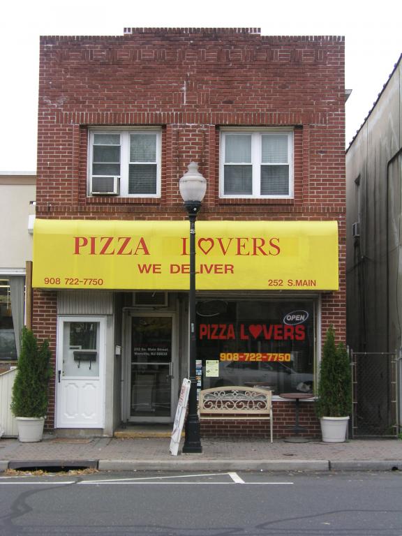 252 S MAIN ST