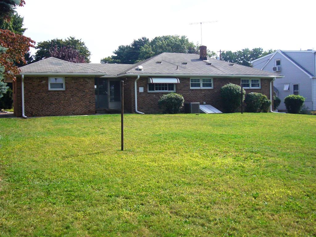 47 PULASKI AVE