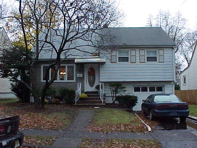 MLS #/Web ID: 2728049