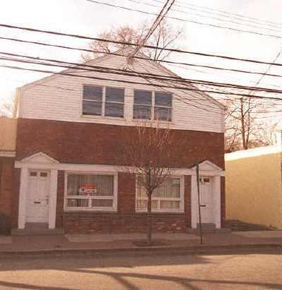 35 N BEVERWYCK RD