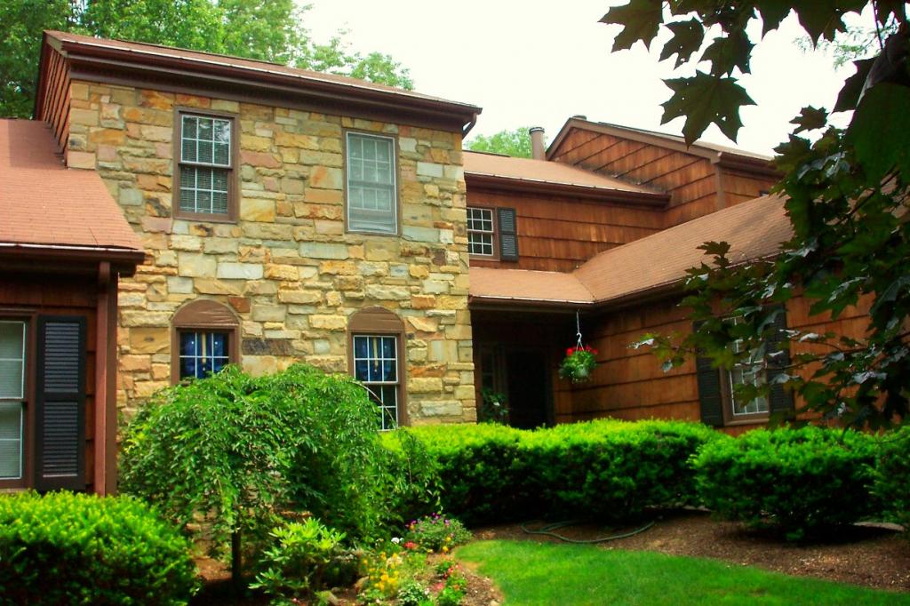 42 GOLDFINCH GROVE